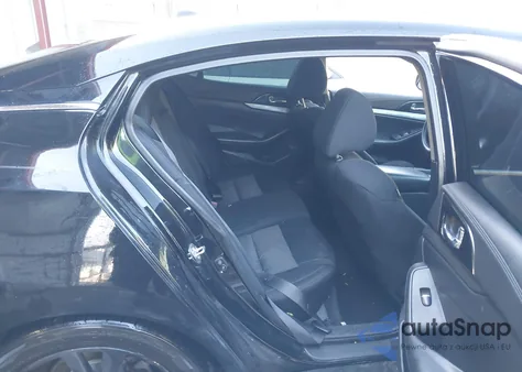 2018 Nissan Maxima 3.5 S z USA, uszkodzony, nr VIN 1N4AA6AP9JC409734